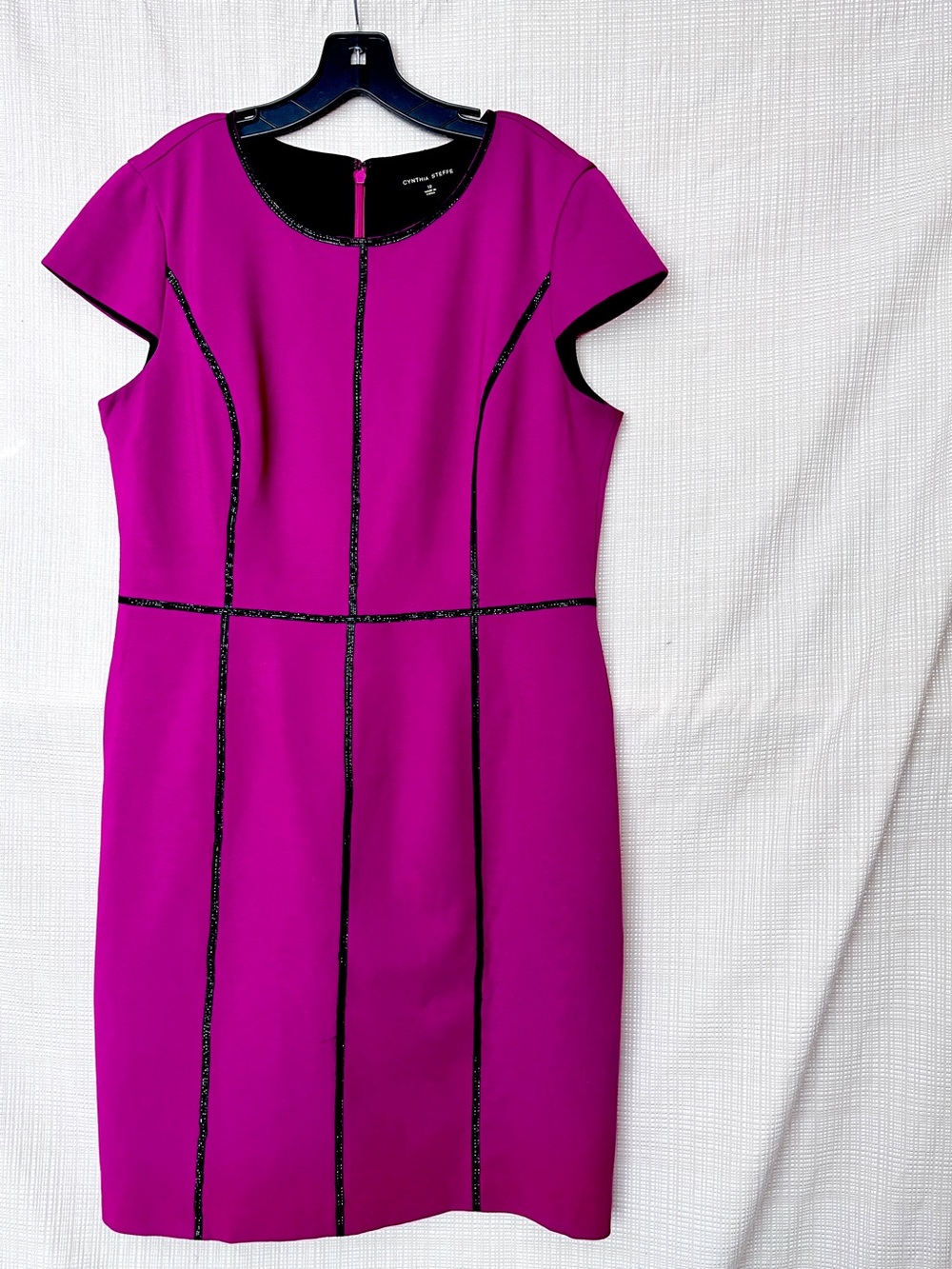 Cynthia Steffe Sheath Dress Bodycon Magenta Midi Office Event